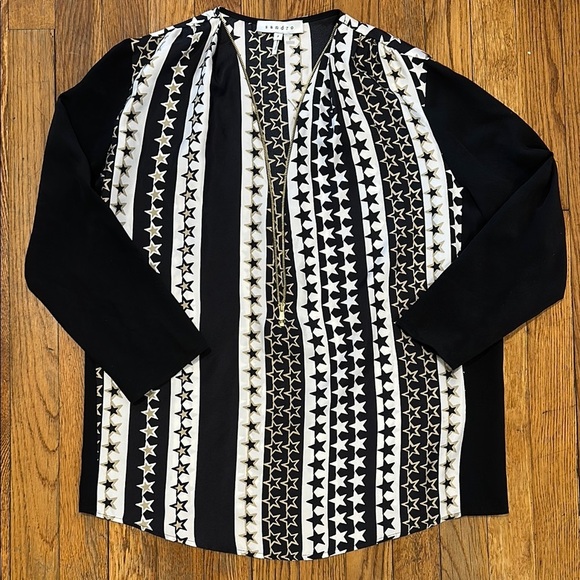Sandro Tops - Sandro 100% silk black white star print zip blouse spring 2 38